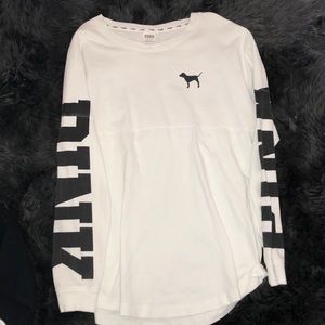 black and white long sleeve pink shirt